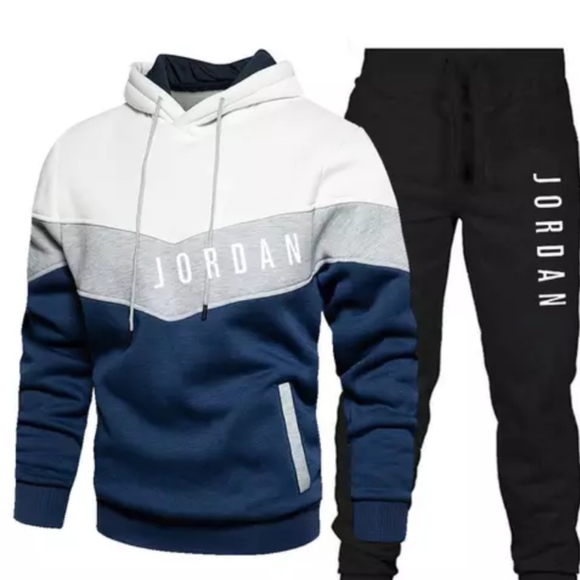 Jordan track suit - Picture 3 of 4